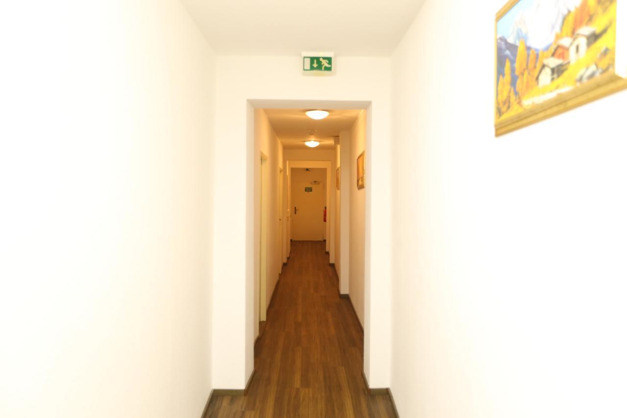 Hotel Ai Koenigshof Βερολίνο Εξωτερικό φωτογραφία